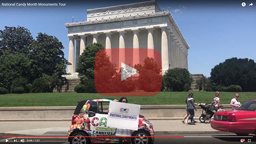 We Went On A Tour Of D.C. Monuments In The Candy Smart Car To Close Out National Candy Month!